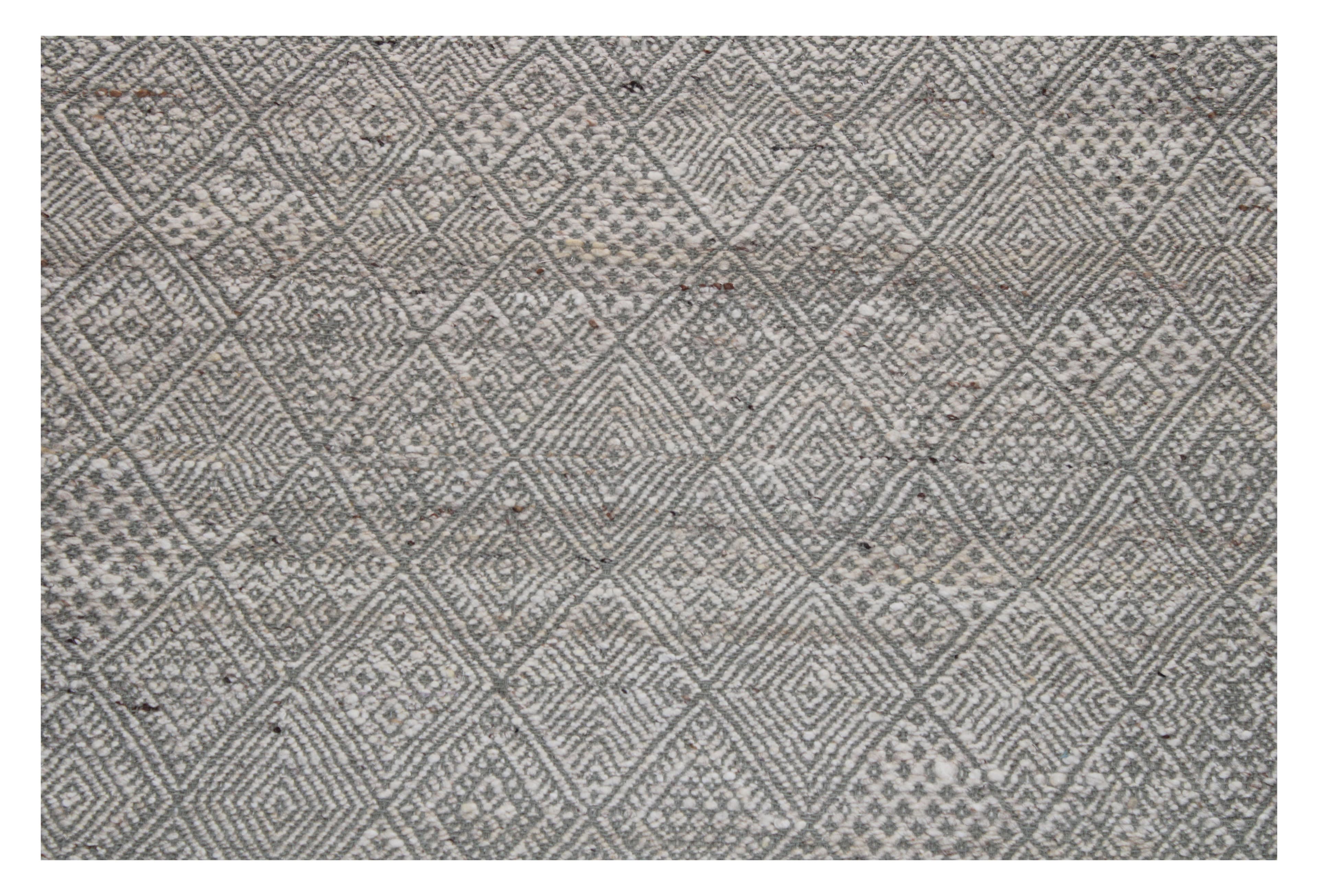 The Midnight Linear Collection